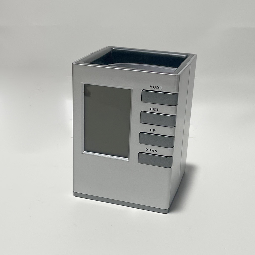 Porte-stylo horloge